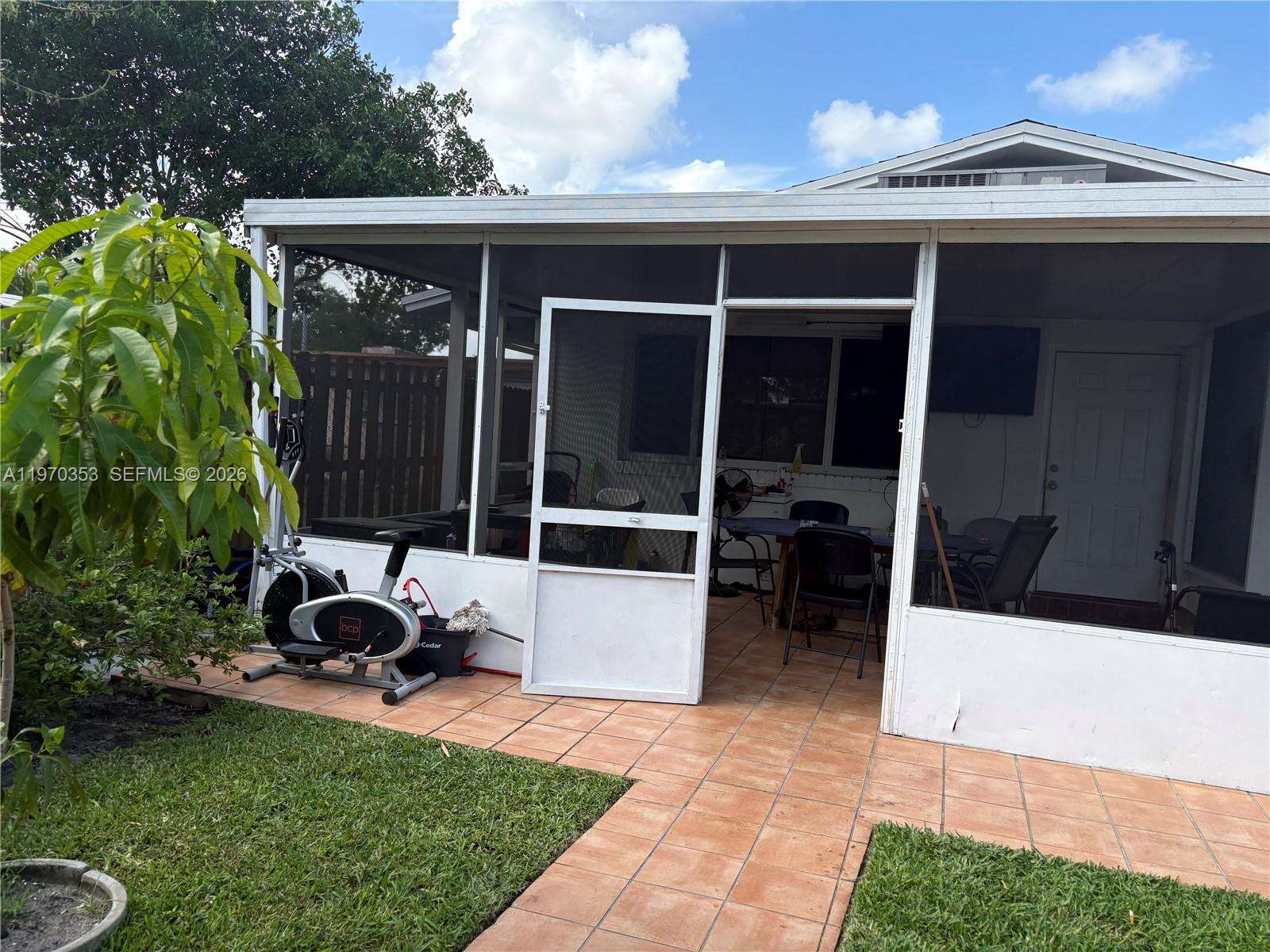 5632 Hayes St, Hollywood, FL 33021 | Picture 31