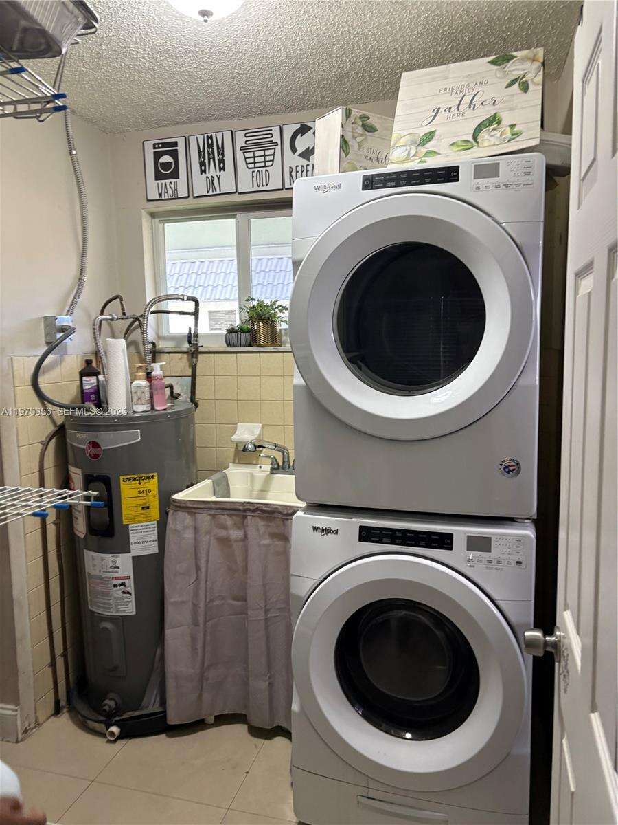 5632 Hayes St, Hollywood, FL 33021 | Picture 43