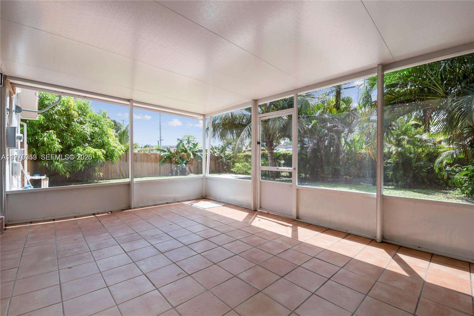 5632 Hayes St, Hollywood, FL 33021 | Picture 10