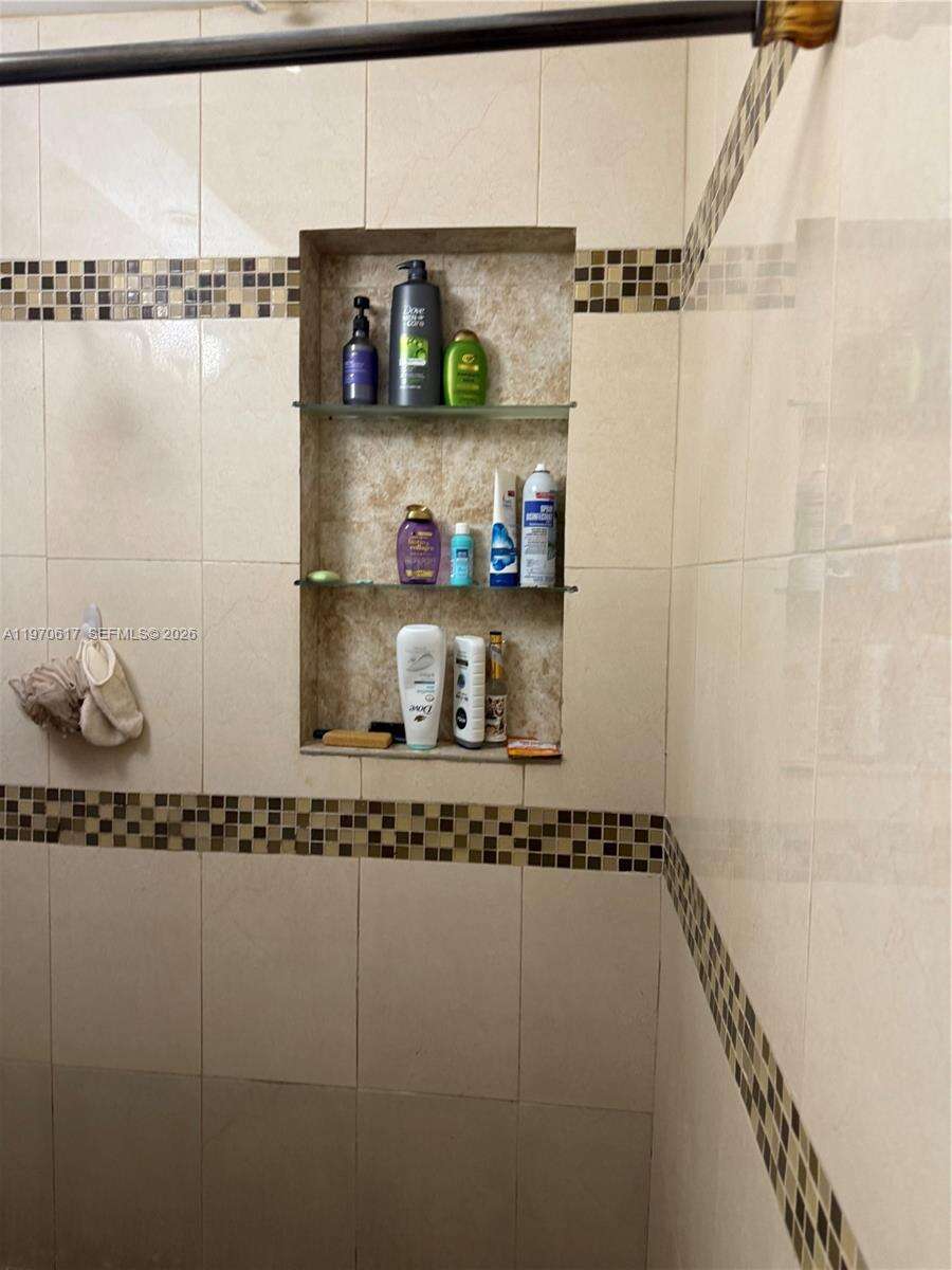  , Hialeah, FL 33013 | Picture 7