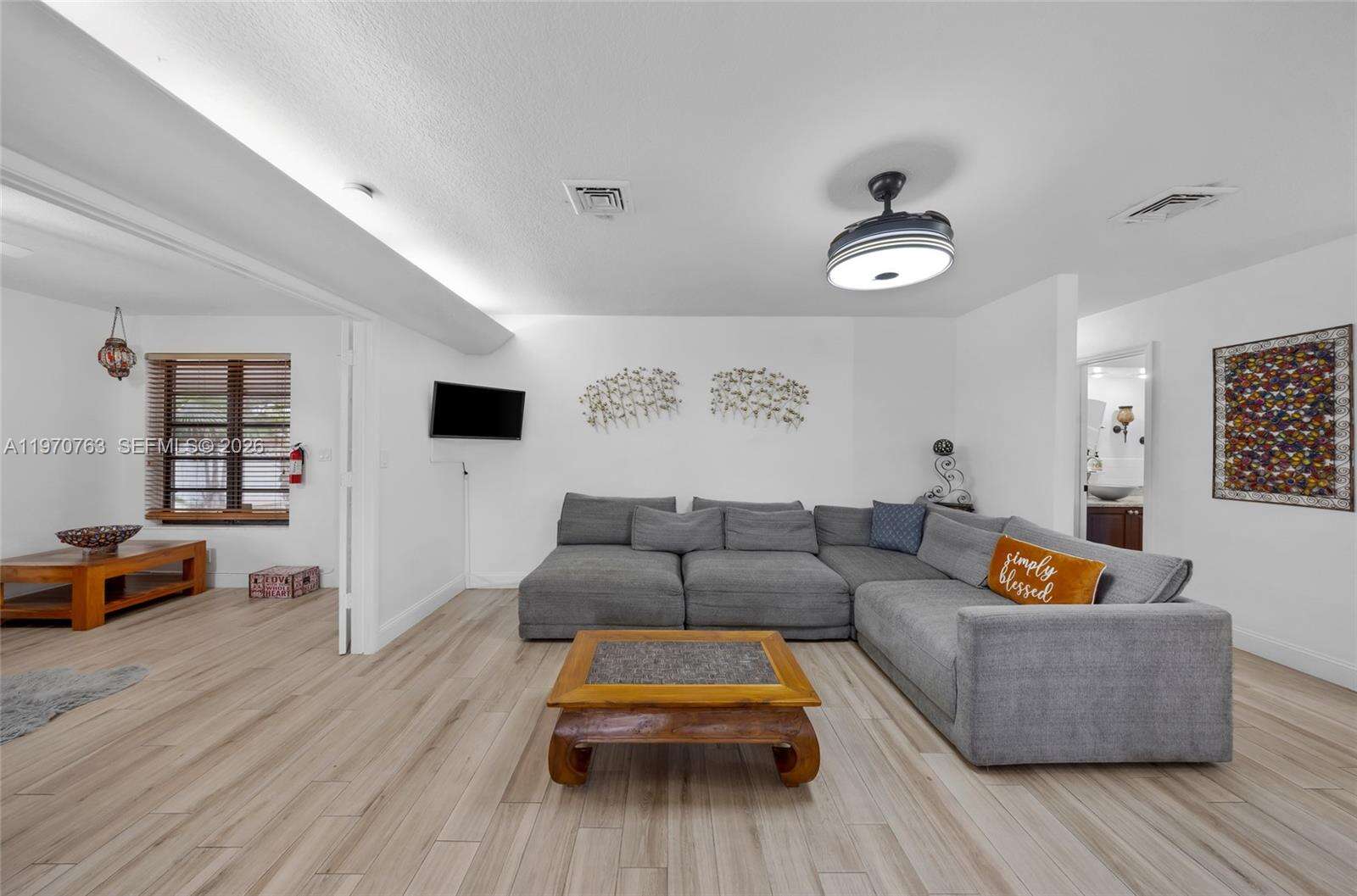 911 Park Rd, Hollywood, FL 33021 | Picture 11