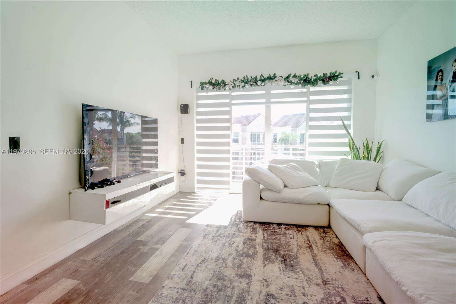 2721 Ocean Club Blvd 303, Hollywood, FL 33019 | Picture 1