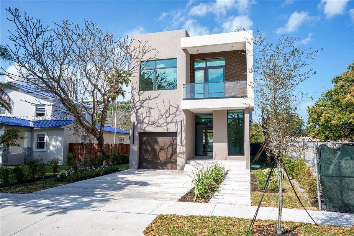 1637 Monroe St, Hollywood, FL 33020 | Picture 2