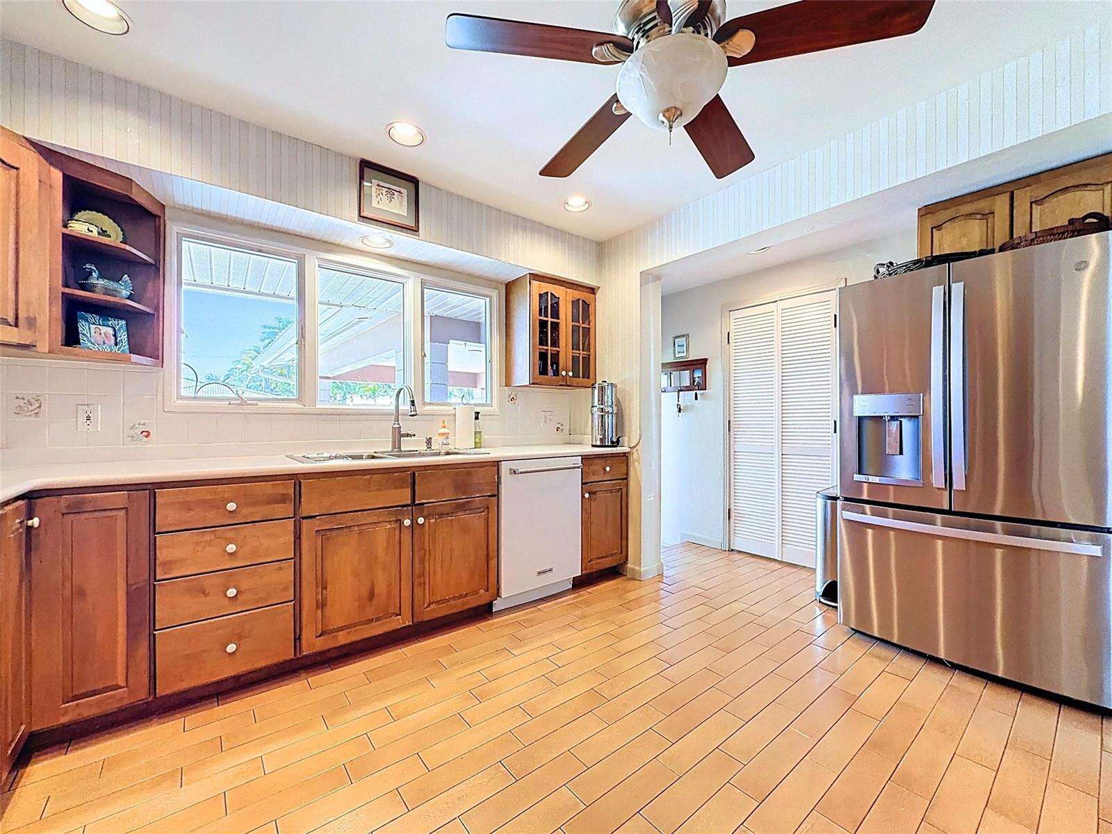 241 Corsair, Lauderdale By The Sea, FL 33308 - For Sale photo 11