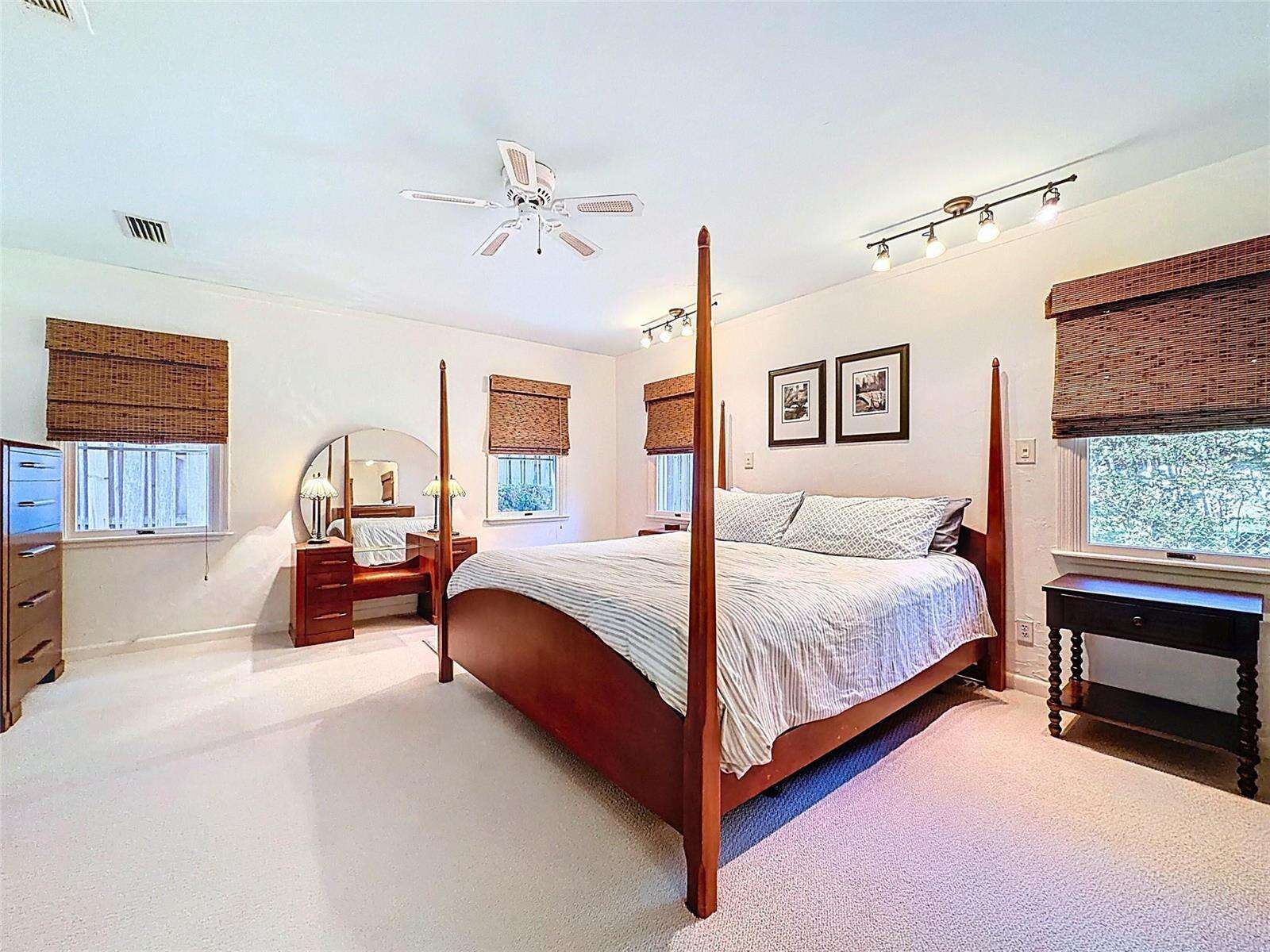 241 Corsair, Lauderdale By The Sea, FL 33308 - For Sale photo 12