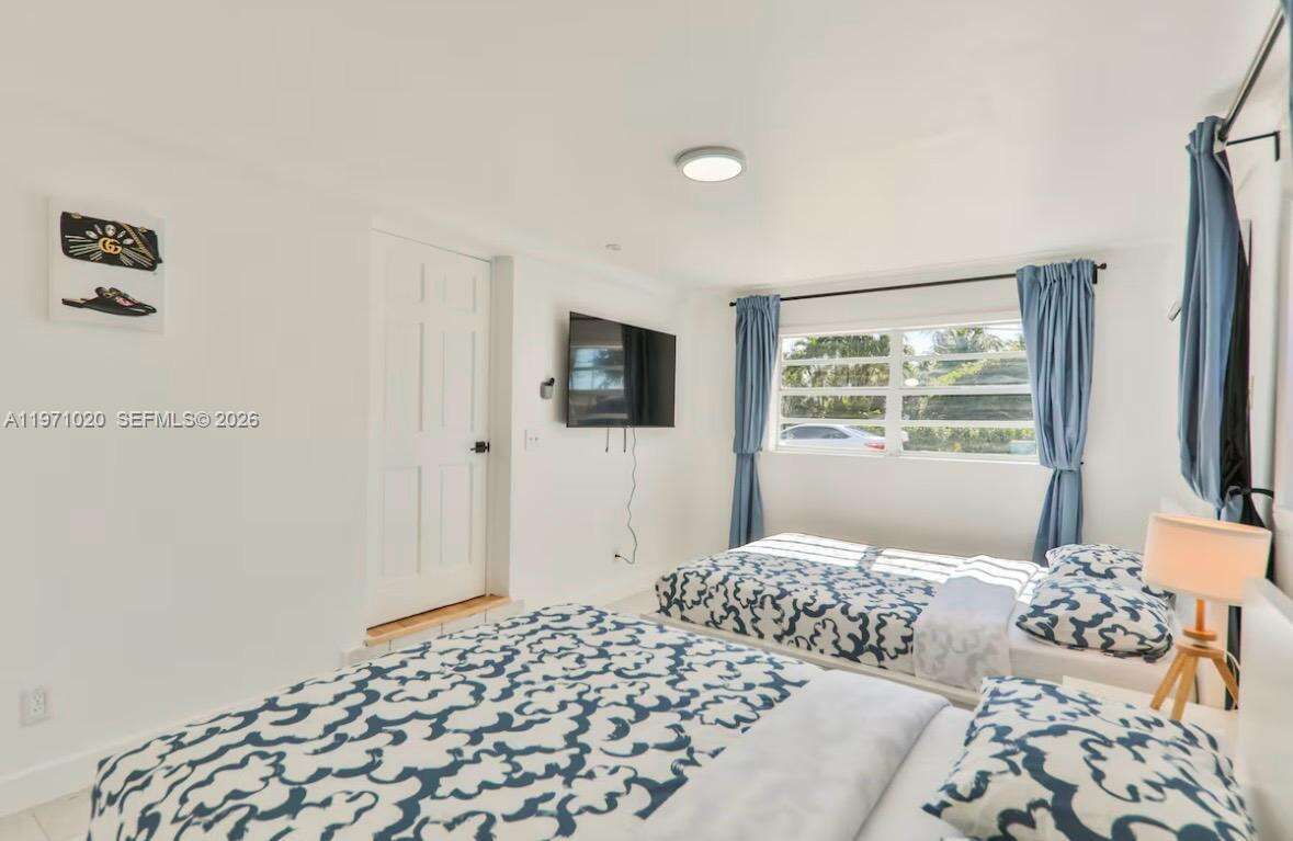  , Miami, FL 33180 | Picture 30