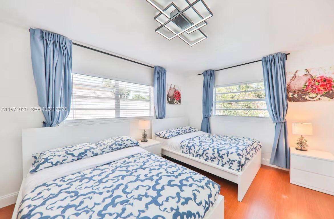  , Miami, FL 33180 | Picture 31