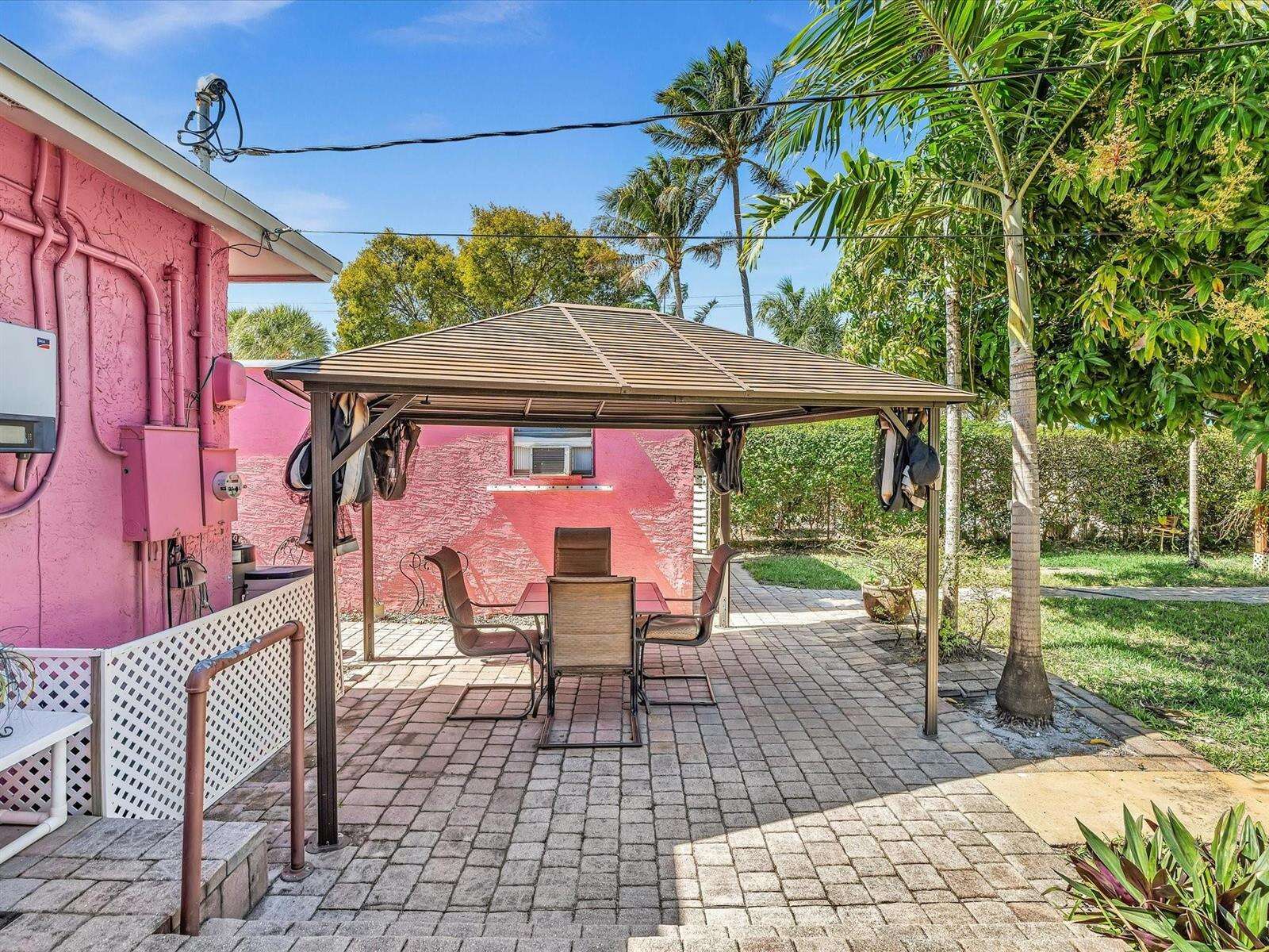 1835 Roosevelt, Hollywood, FL 33020 - For Sale photo 26
