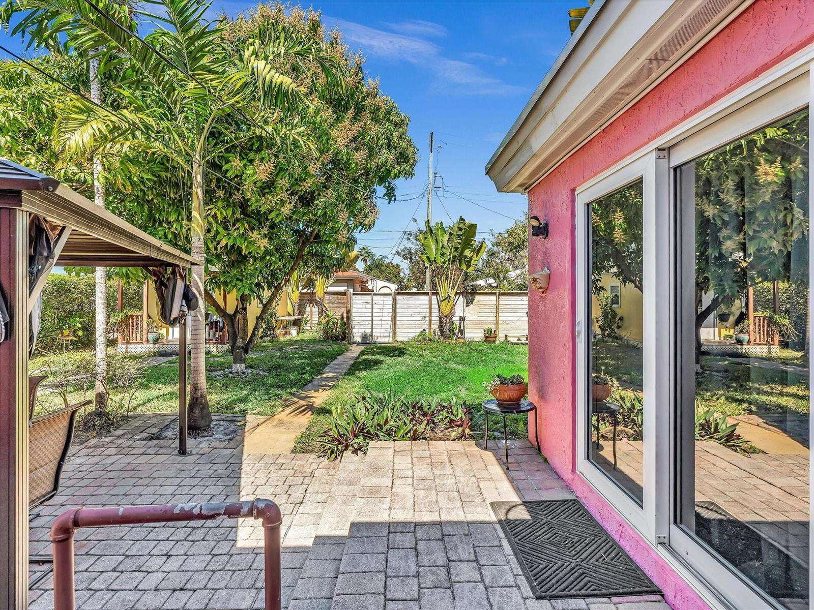 1835 Roosevelt, Hollywood, FL 33020 - For Sale photo 28