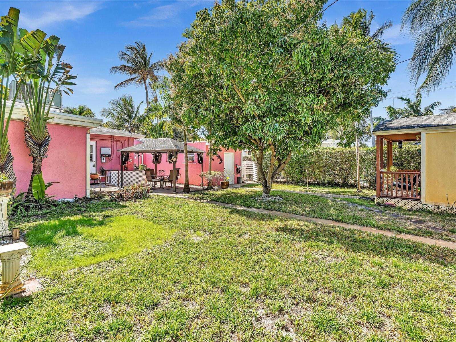 1835 Roosevelt, Hollywood, FL 33020 - For Sale photo 32