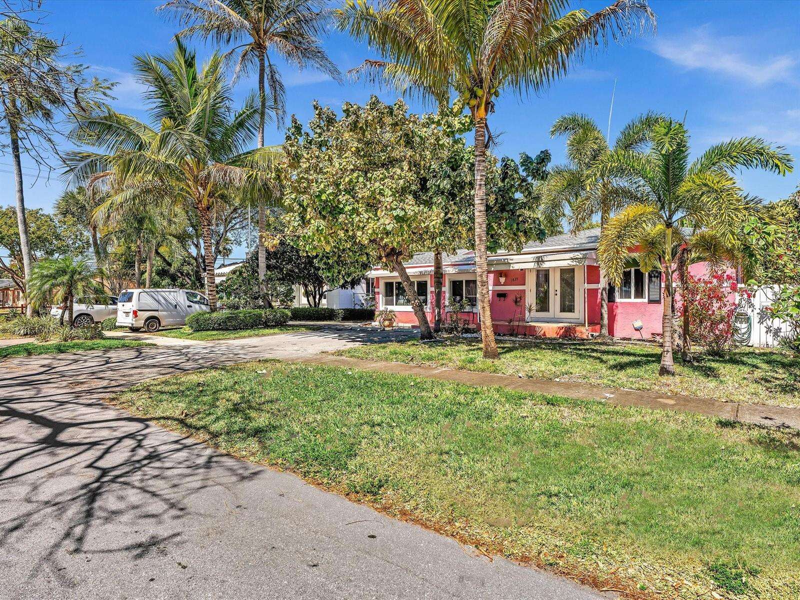 1835 Roosevelt, Hollywood, FL 33020 - For Sale photo 43