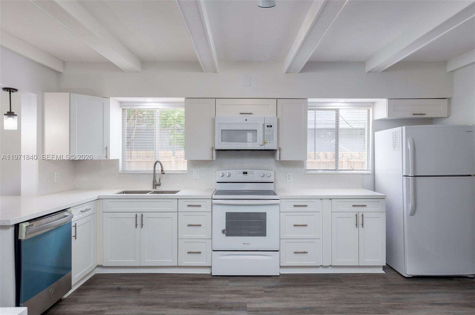 132 2nd Ave, Hallandale Beach, FL 33009 | Picture 5