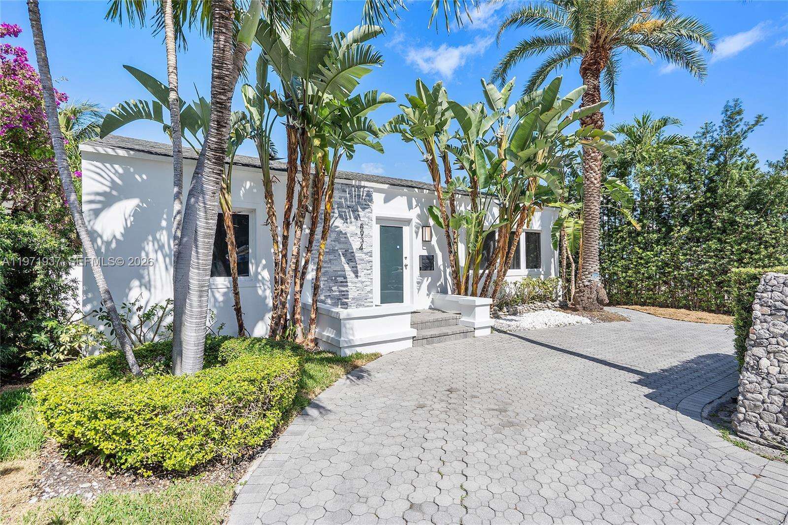 8934 Harding Ave, Surfside, FL 33154 | Picture 1