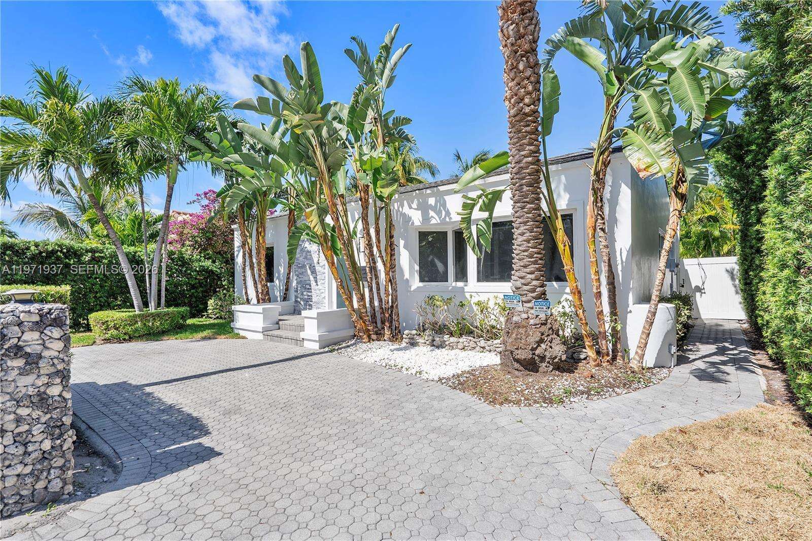 8934 Harding Ave, Surfside, FL 33154 | Picture 2