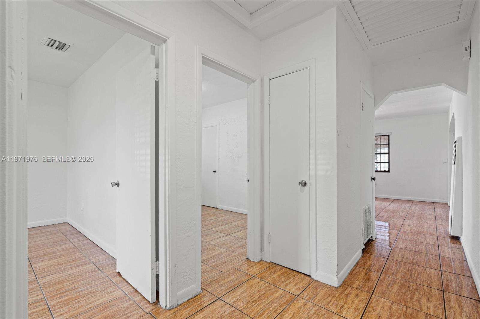 9201 33rd Ave Rd, Miami, FL 33147 | Picture 3