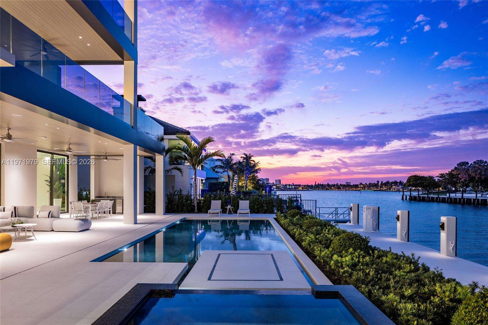 23 Isla Bahia Dr, Fort Lauderdale, FL 33316 | Picture 3