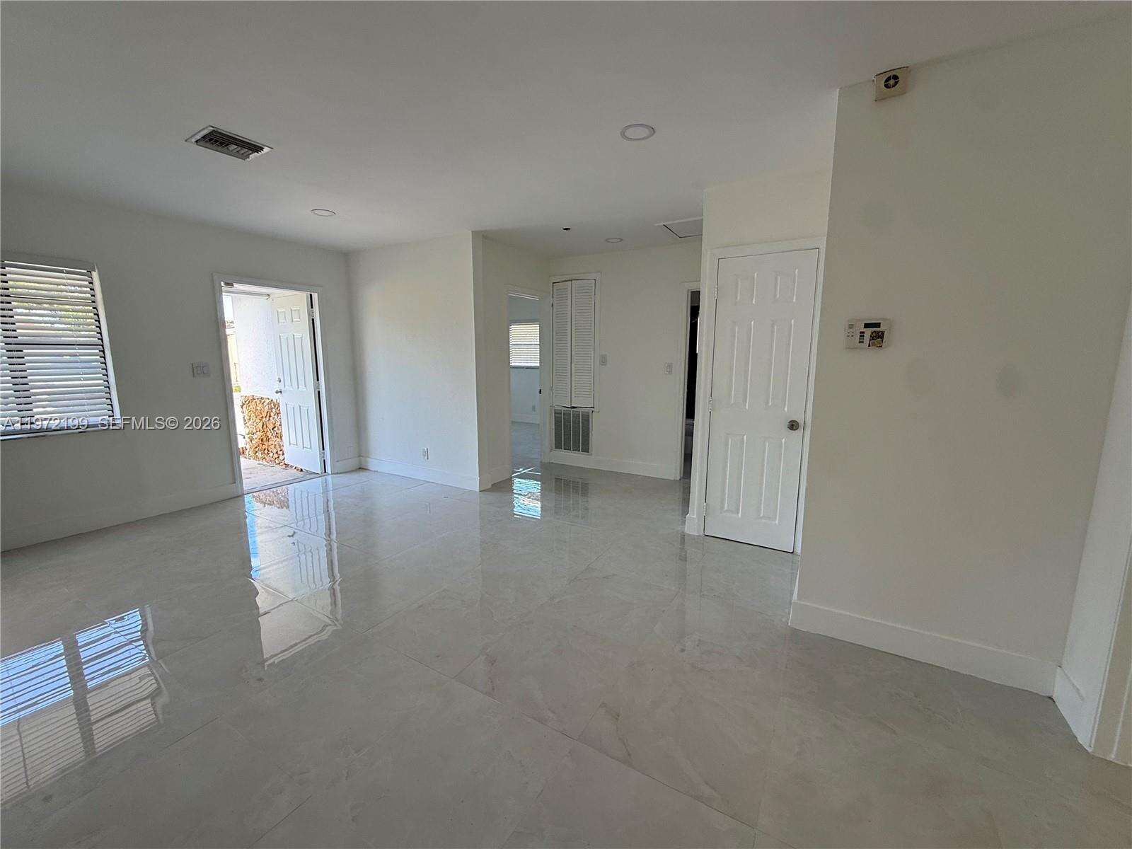  , Hallandale Beach, FL 33009 | Picture 2