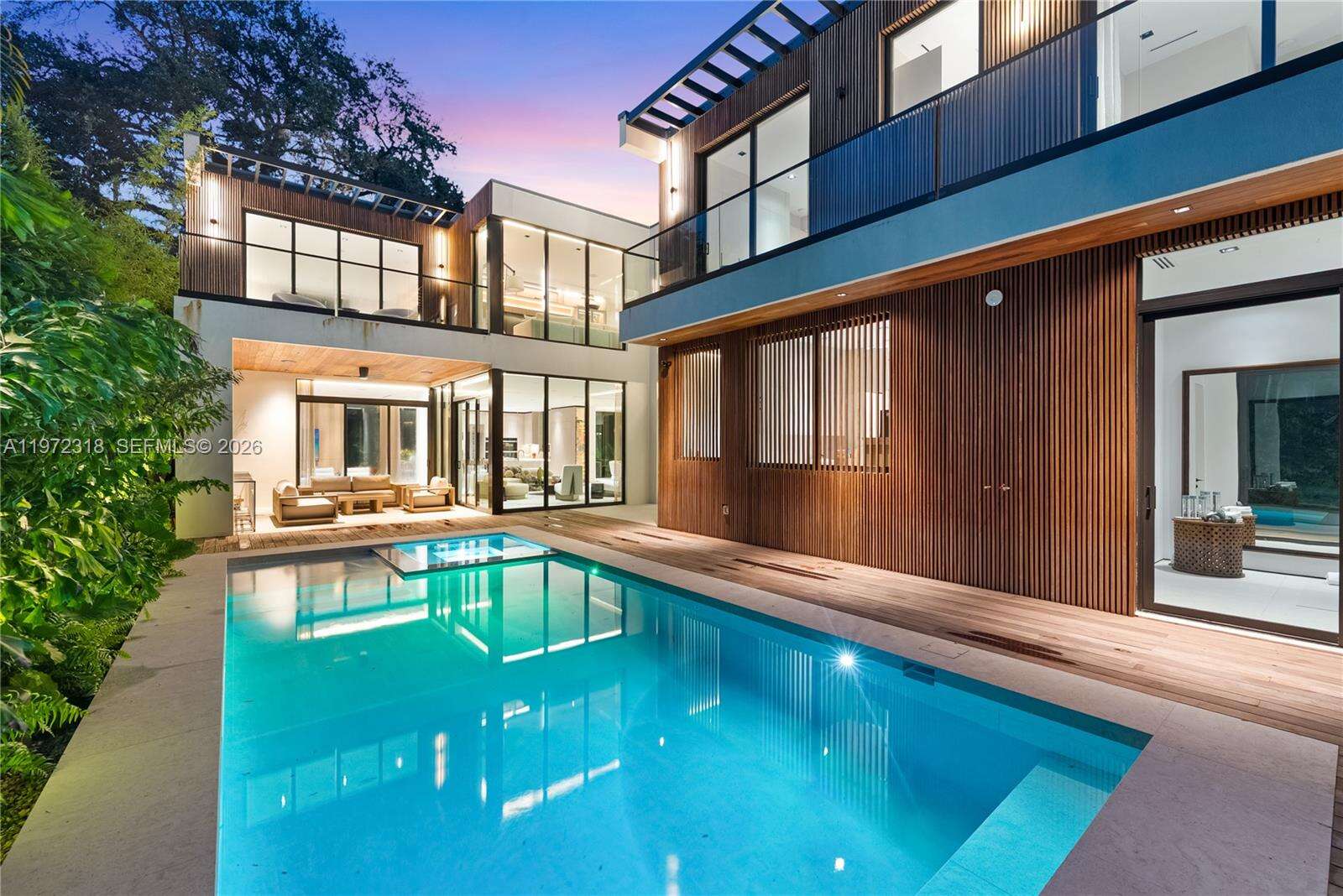 2800 Calusa St, Miami, FL 33133 | Picture 1