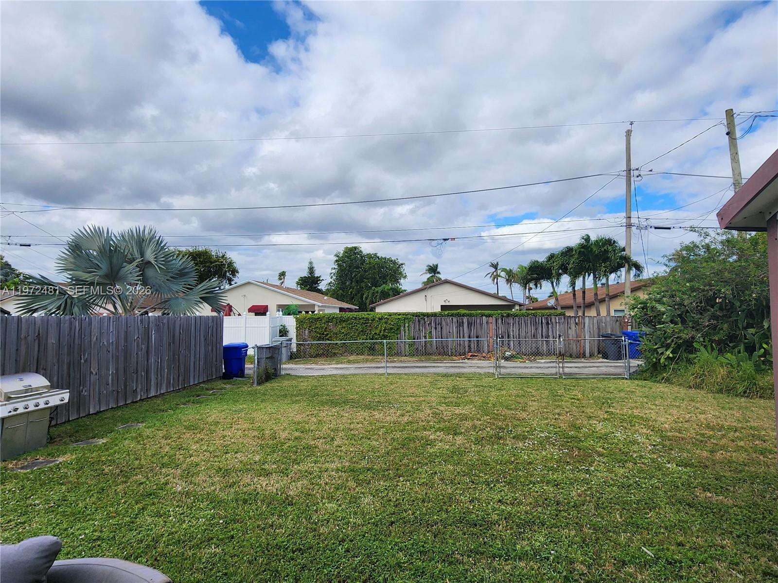 2623 Harding St, Hollywood, FL 33020 - For Sale photo 9