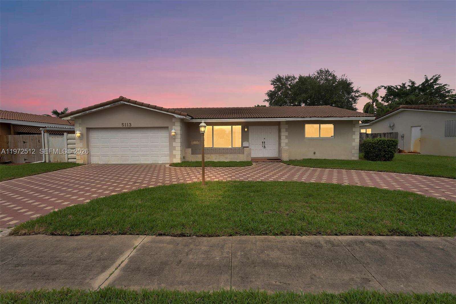 5113 Mckinley St, Hollywood, FL 33021 - For Sale photo 1