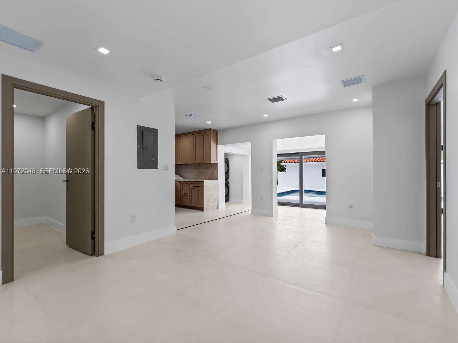 1221 Biarritz Dr, Miami Beach, FL 33141 | Picture 17