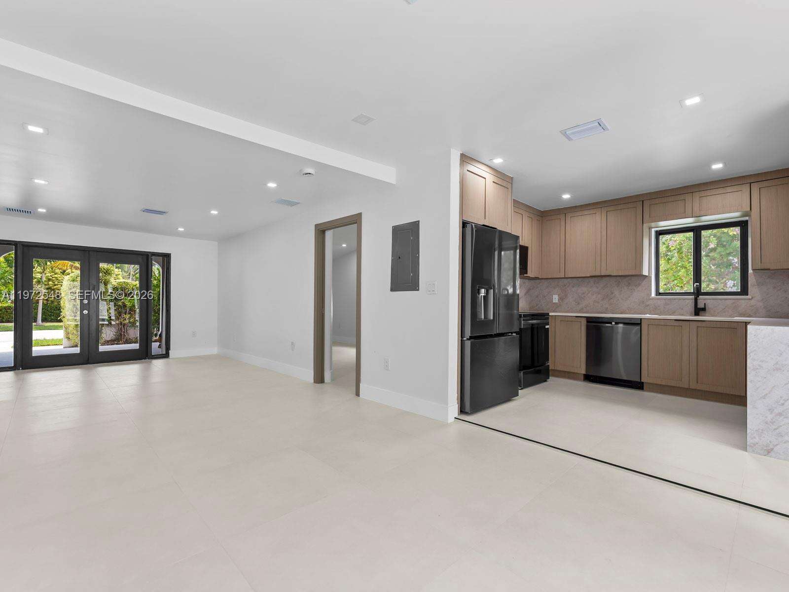 1221 Biarritz Dr, Miami Beach, FL 33141 | Picture 5