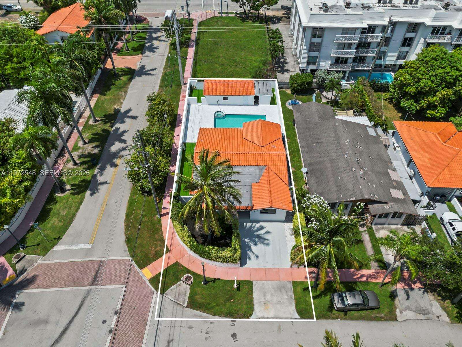 1221 Biarritz Dr, Miami Beach, FL 33141 | Picture 45