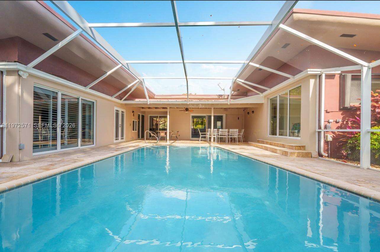 811 Highland Dr, Hollywood, FL 33021 - For Sale photo 13