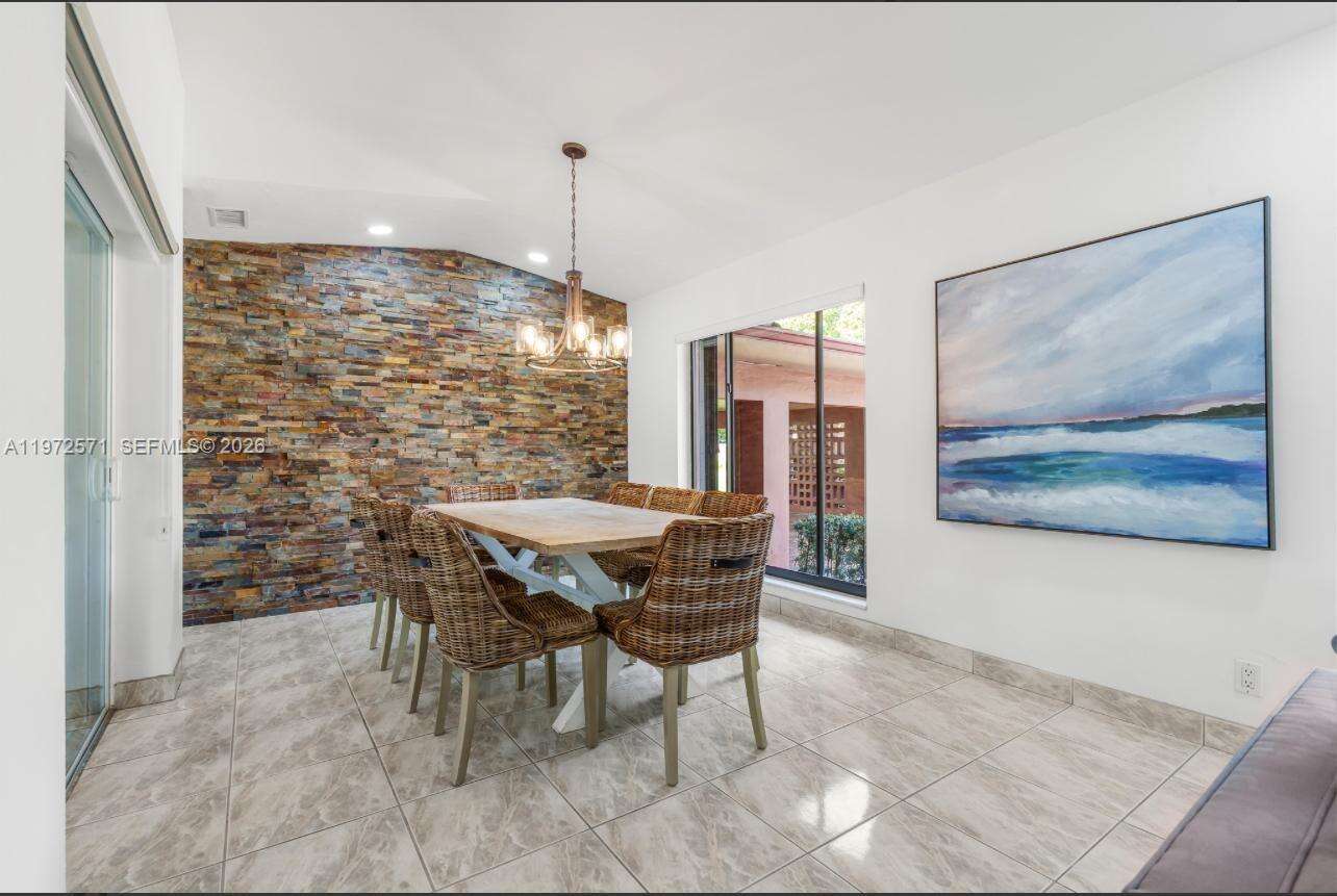811 Highland Dr, Hollywood, FL 33021 - For Sale photo 23