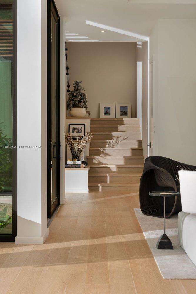 6850 Sunrise Ct, Coral Gables, FL 33133 | Picture 5