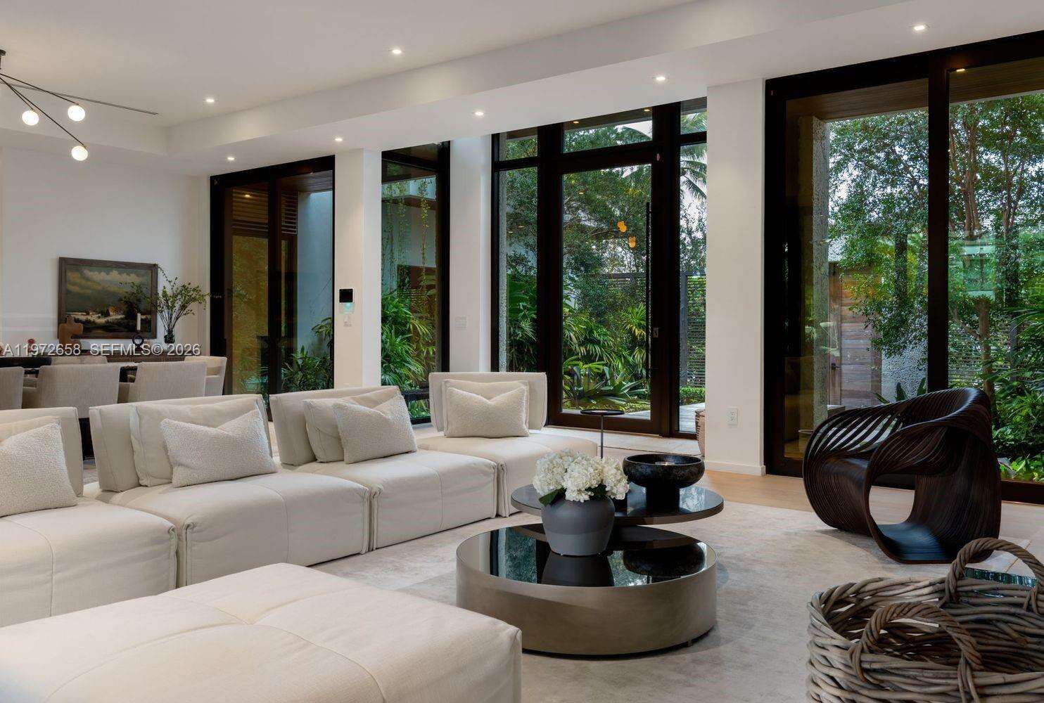 6850 Sunrise Ct, Coral Gables, FL 33133 | Picture 7