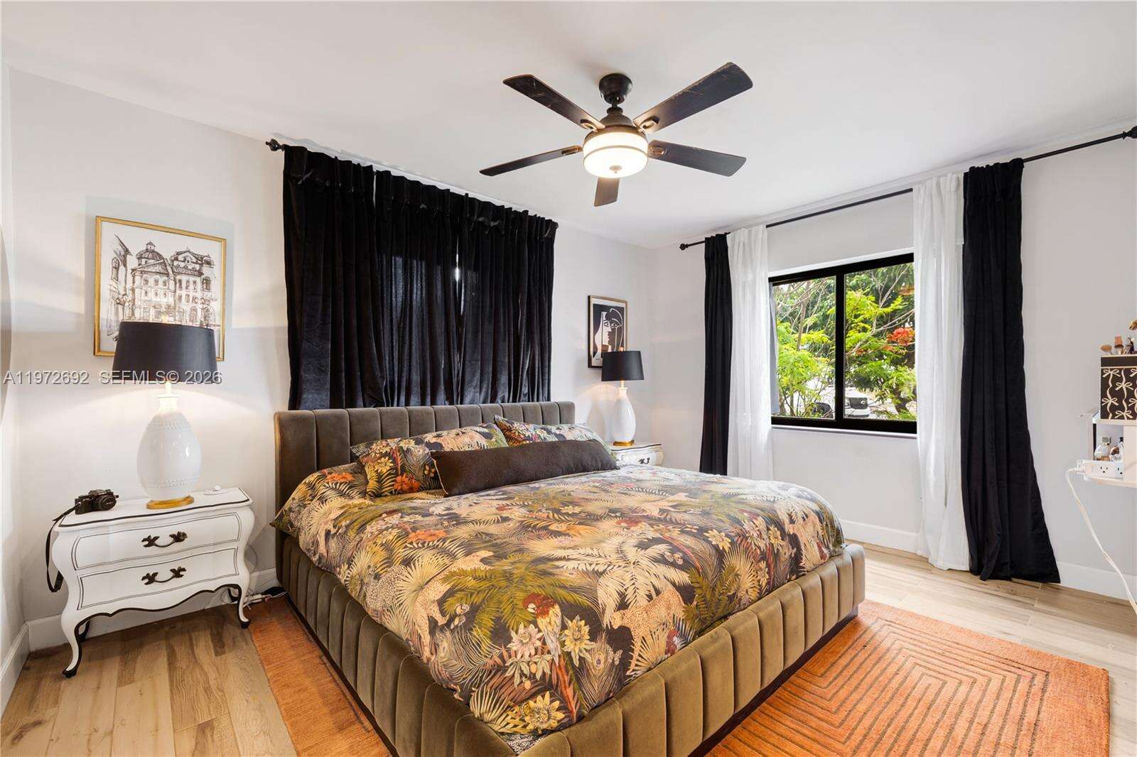 2421 187th St, Miami, FL 33180 | Picture 19