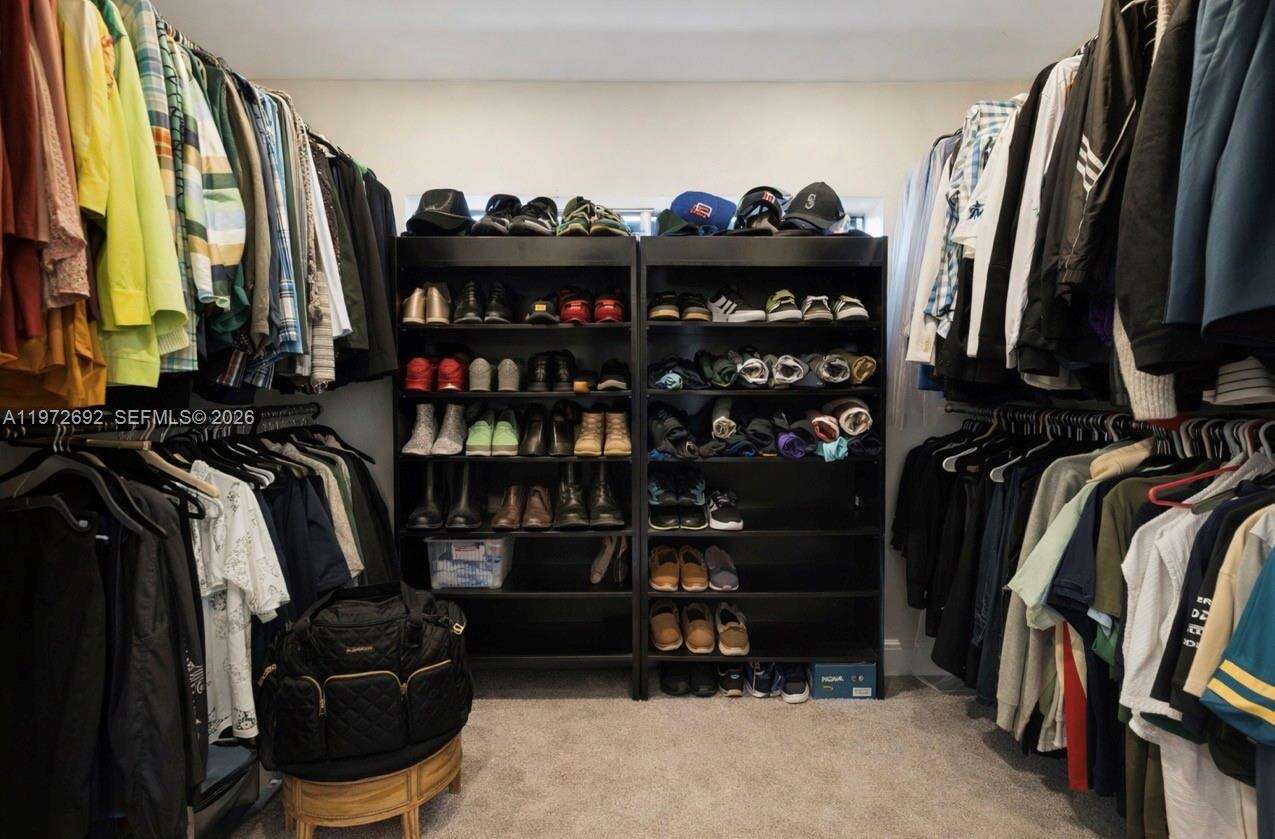 2421 187th St, Miami, FL 33180 | Picture 26