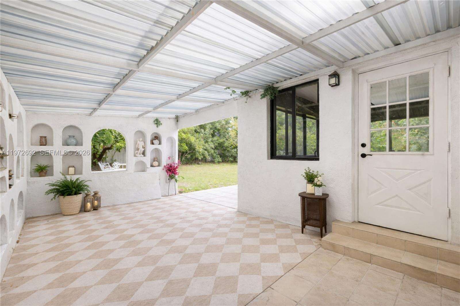 2421 187th St, Miami, FL 33180 | Picture 31