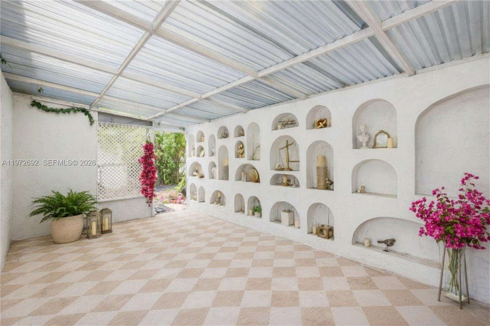 2421 187th St, Miami, FL 33180 | Picture 32