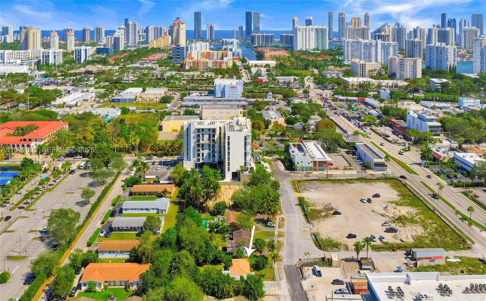 2421 187th St, Miami, FL 33180 | Picture 40