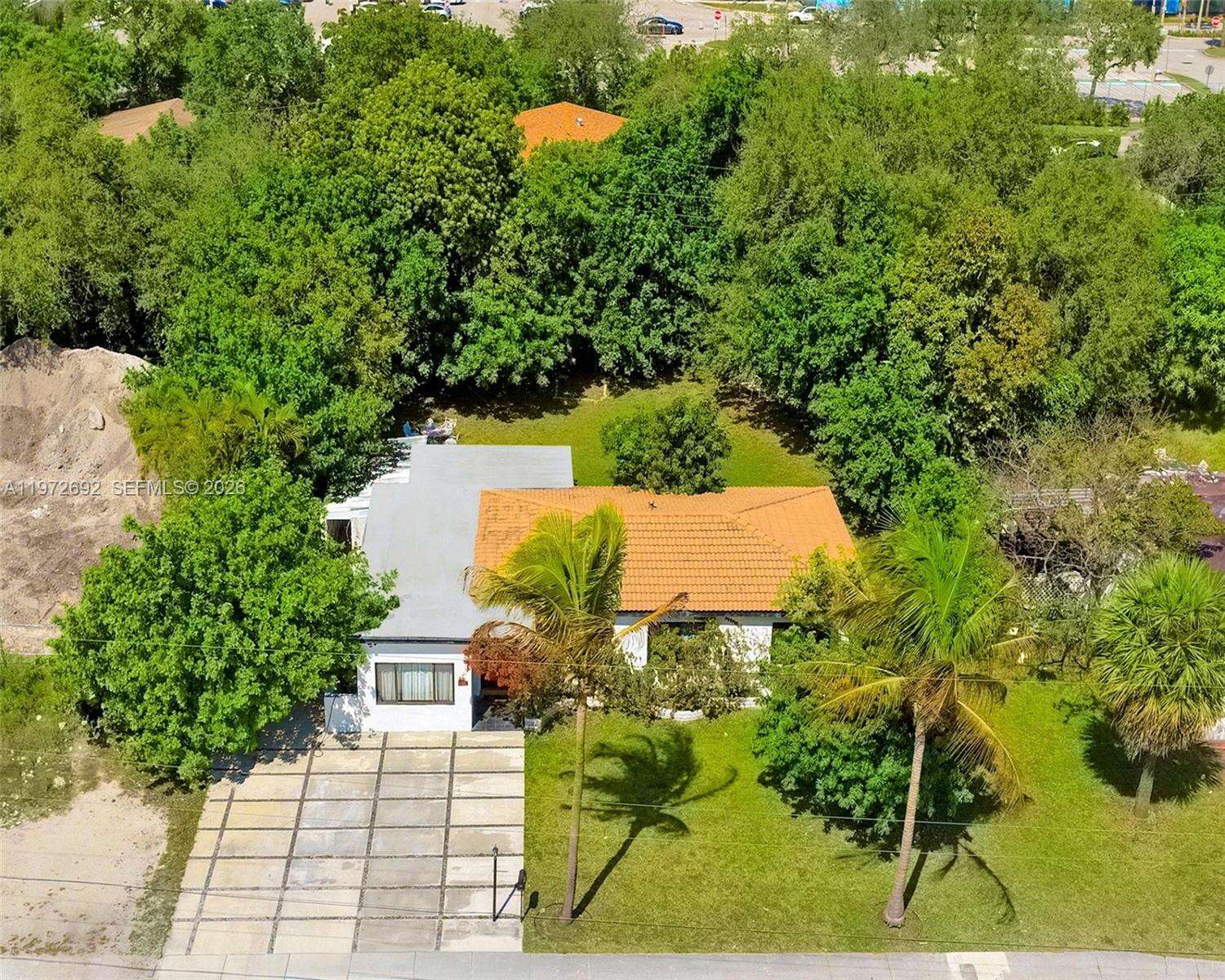 2421 187th St, Miami, FL 33180 - For Sale photo 45