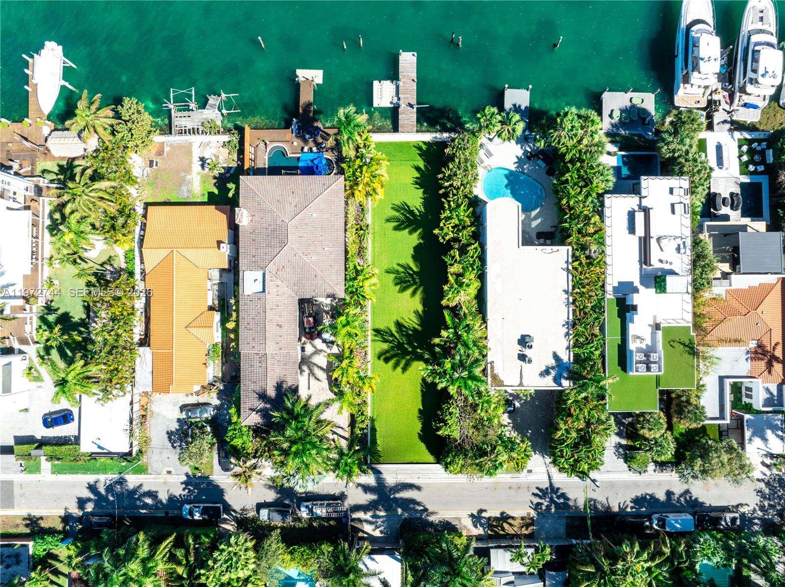 253 Coconut Ln, Miami Beach, FL 33139 | Picture 5