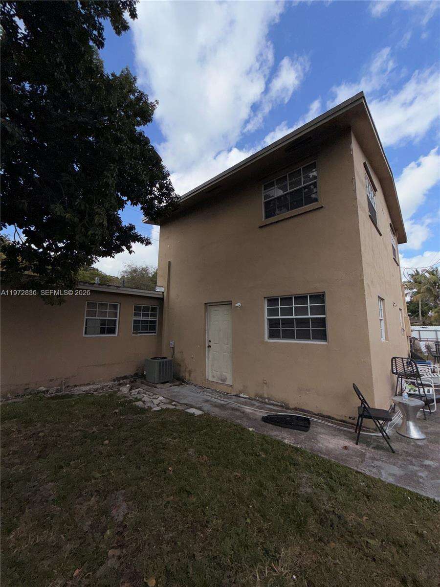 7191 Park St, Hollywood, FL 33024 - For Sale photo 3
