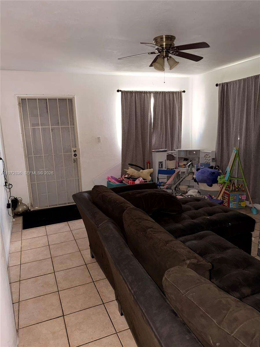 7191 Park St, Hollywood, FL 33024 - For Sale photo 7