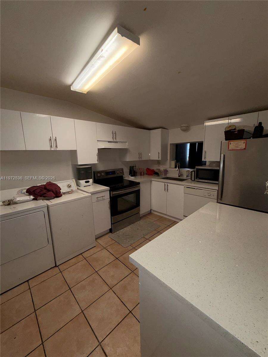 7191 Park St, Hollywood, FL 33024 - For Sale photo 8