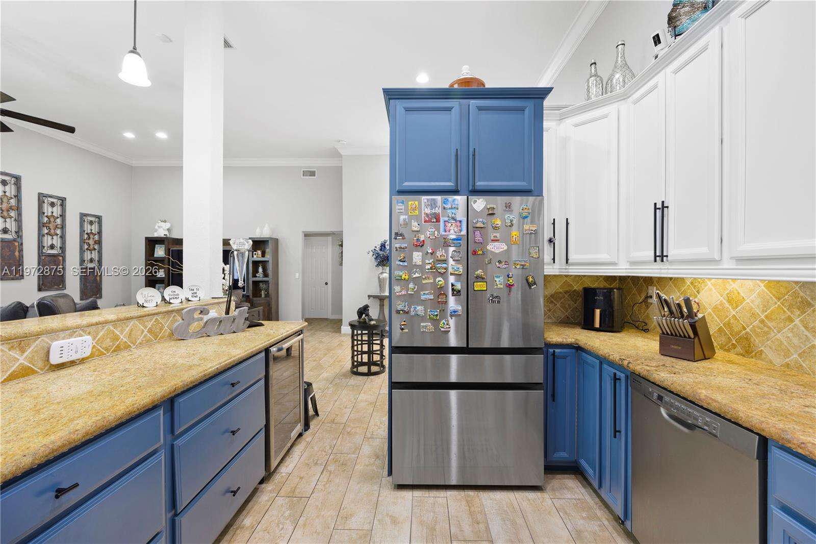 2731 Parkview Dr, Hallandale Beach, FL 33009 | Picture 23