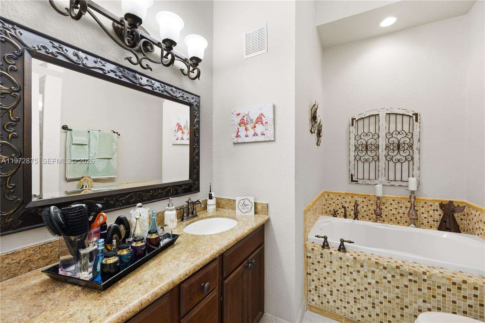 2731 Parkview Dr, Hallandale Beach, FL 33009 | Picture 29