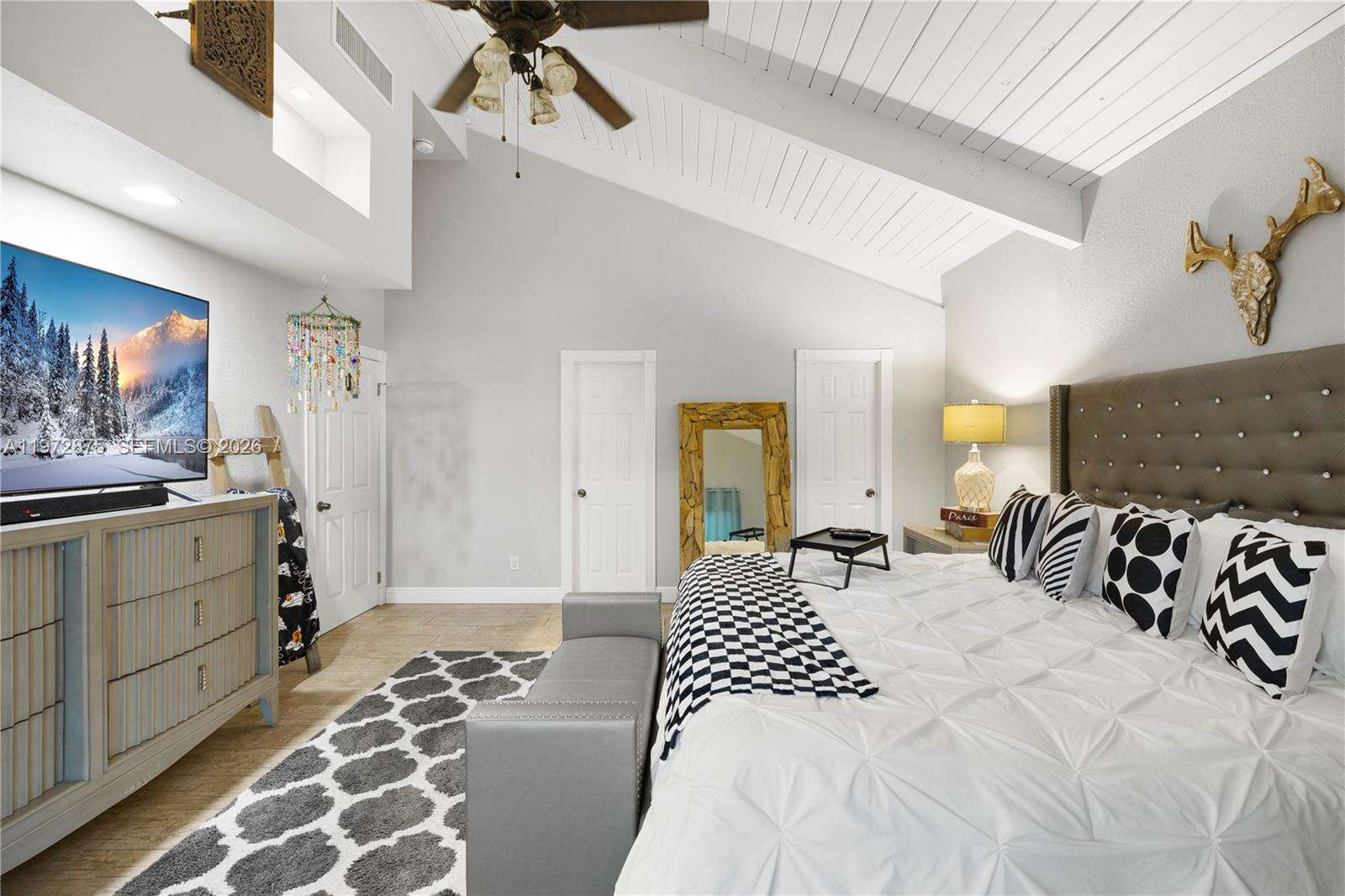 2731 Parkview Dr, Hallandale Beach, FL 33009 | Picture 34