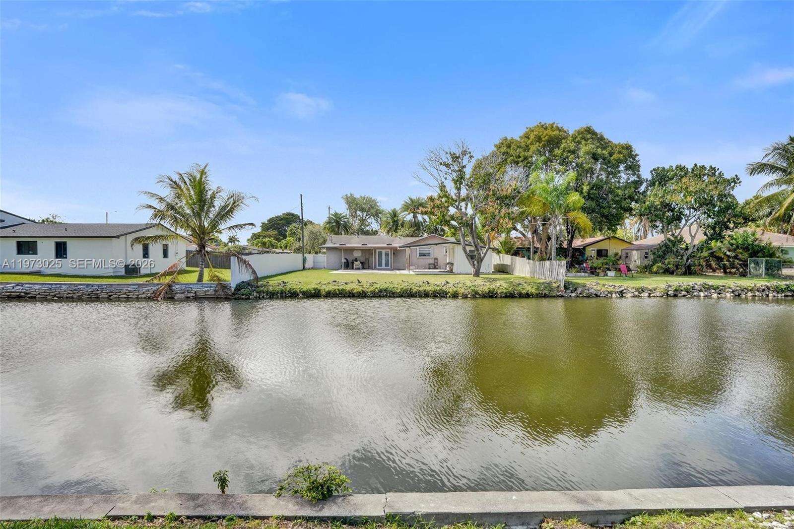 609 2nd Ave, Hallandale Beach, FL 33009 - For Sale photo 46