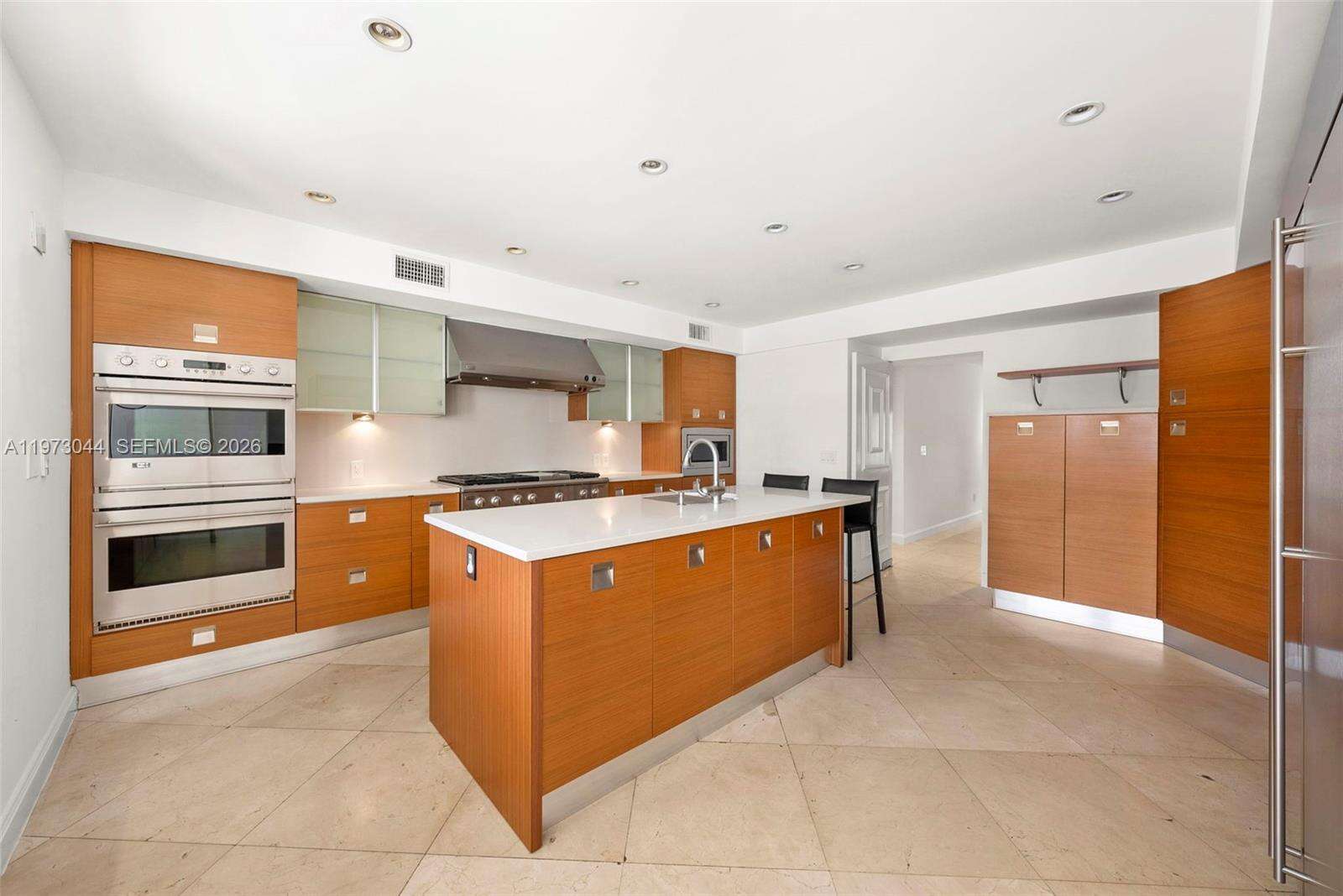  , Hallandale Beach, FL 33009 | Picture 12