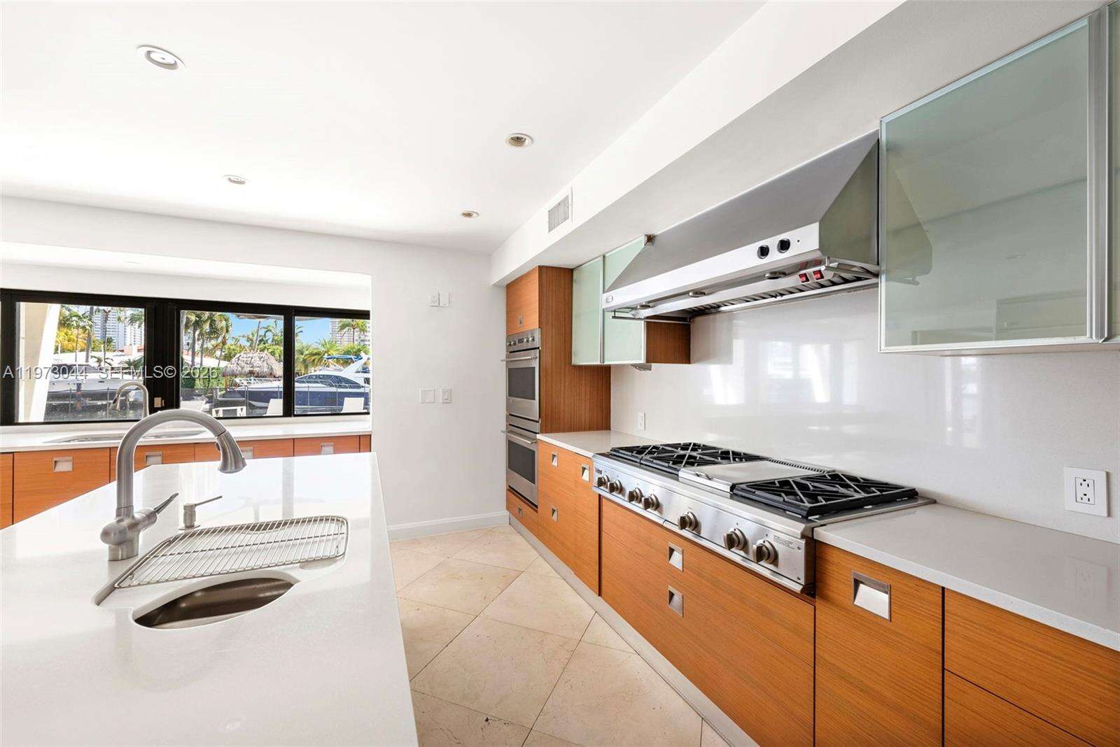  , Hallandale Beach, FL 33009 | Picture 88