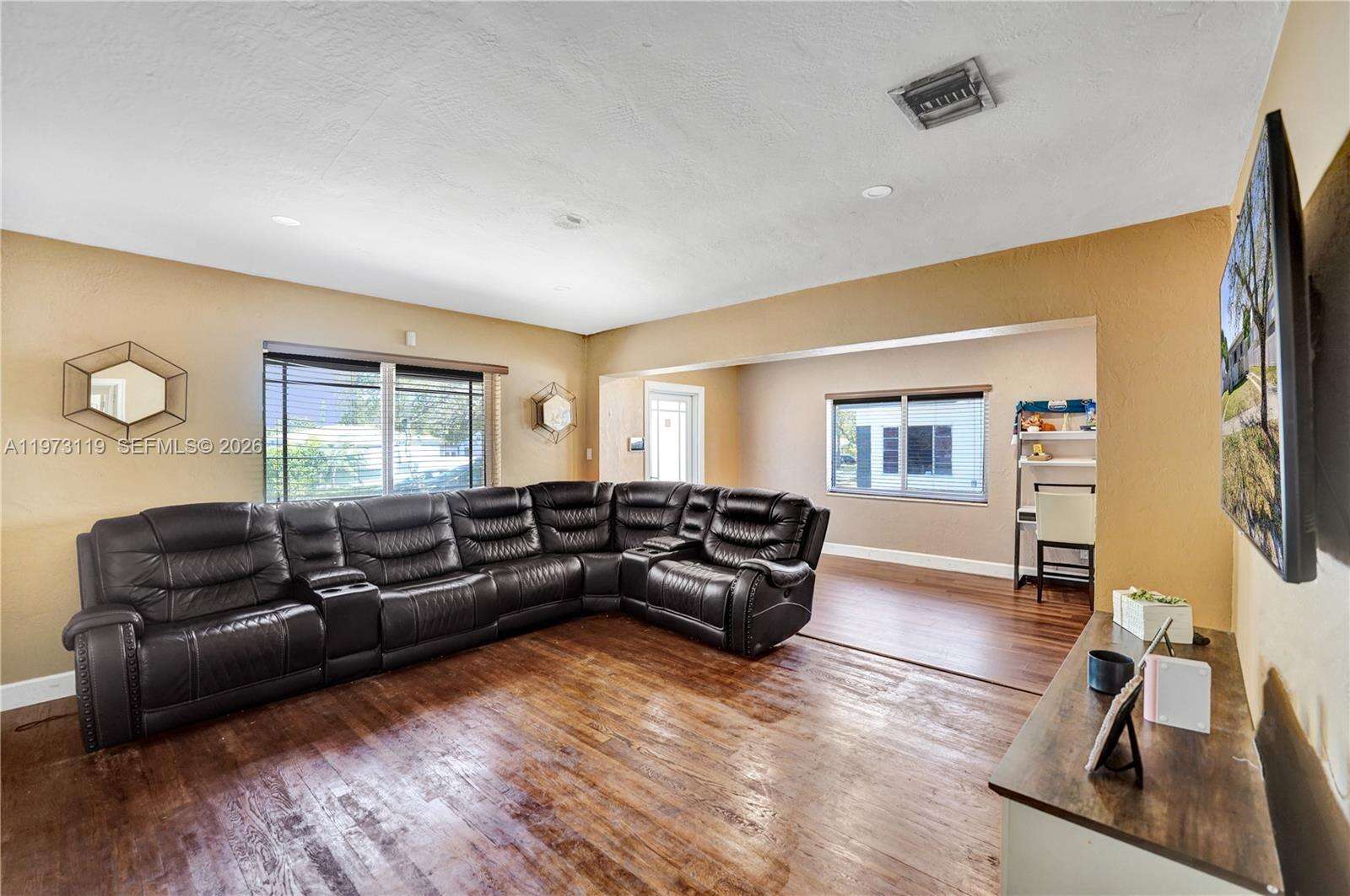 2462 Washington St, Hollywood, FL 33020 | Picture 7