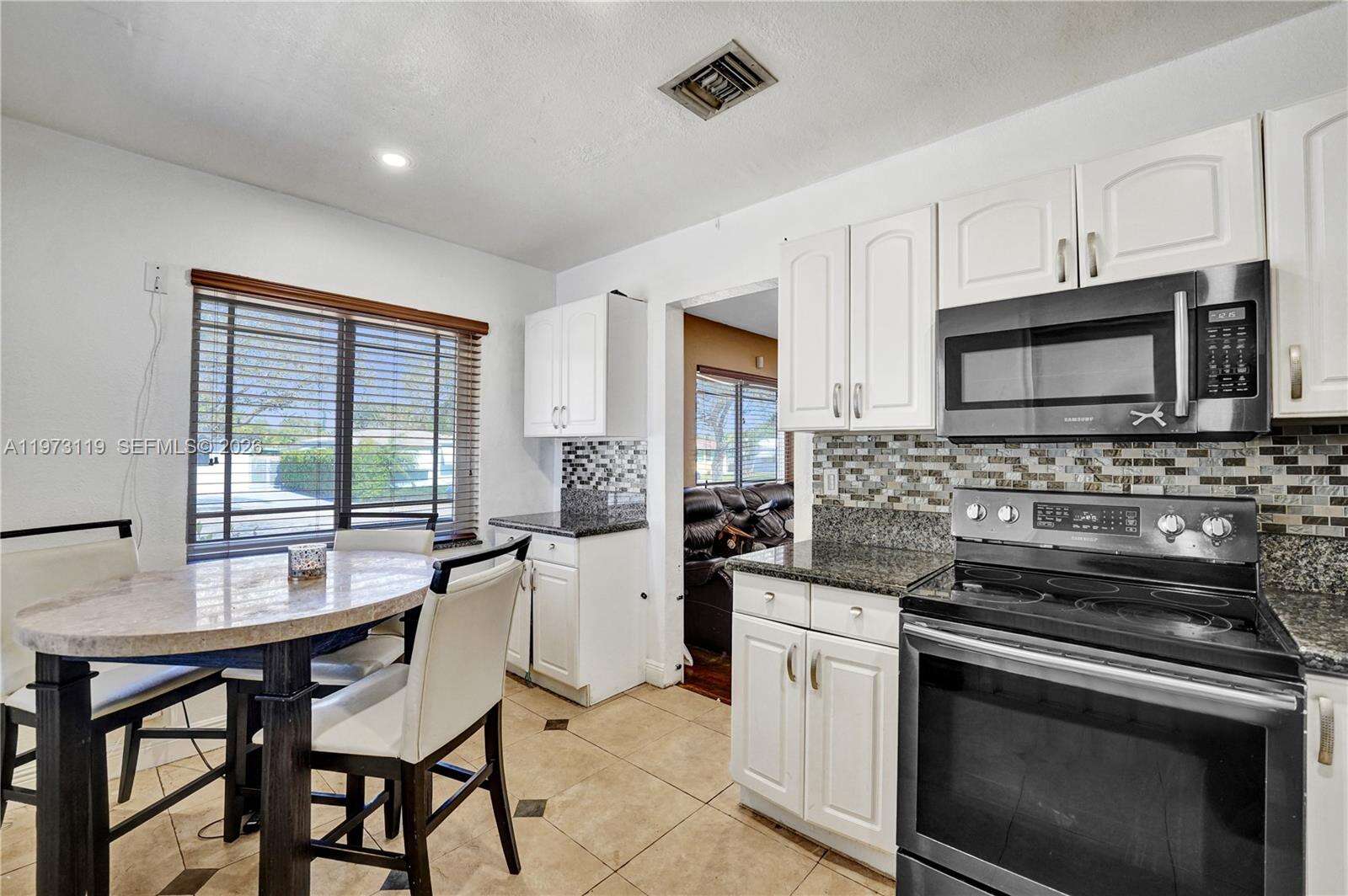 2462 Washington St, Hollywood, FL 33020 | Picture 10