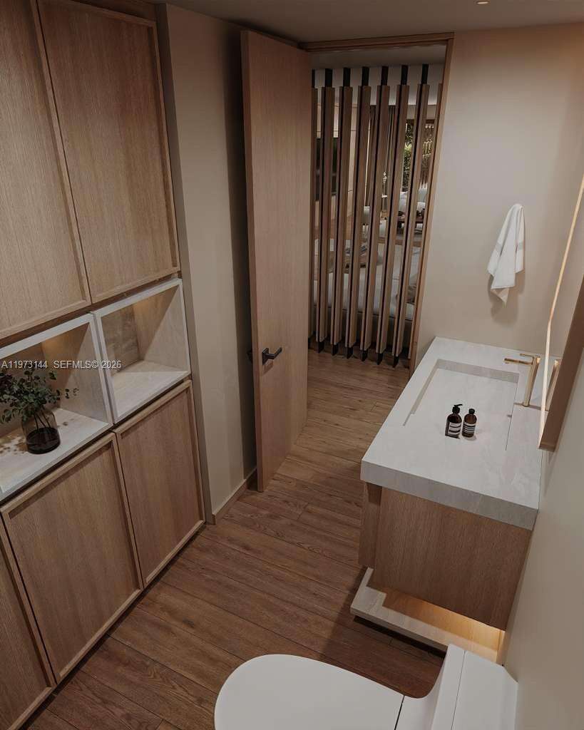 72 Shore Dr W, Miami, FL 33133 | Picture 19